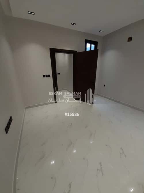 Apartment with 4 Bedrooms Al-Janadriyah, East Riyadh, Riyadh