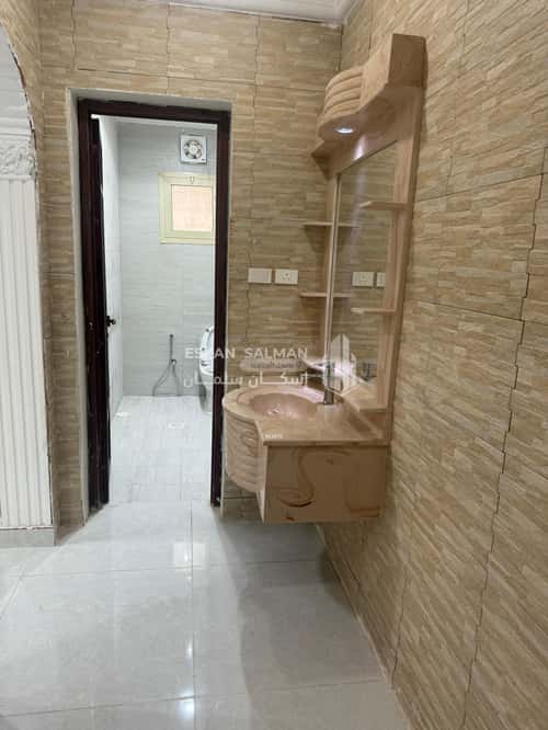 Floor 518 SQM with 7 Bedrooms King Fahad Dist, Aldammam