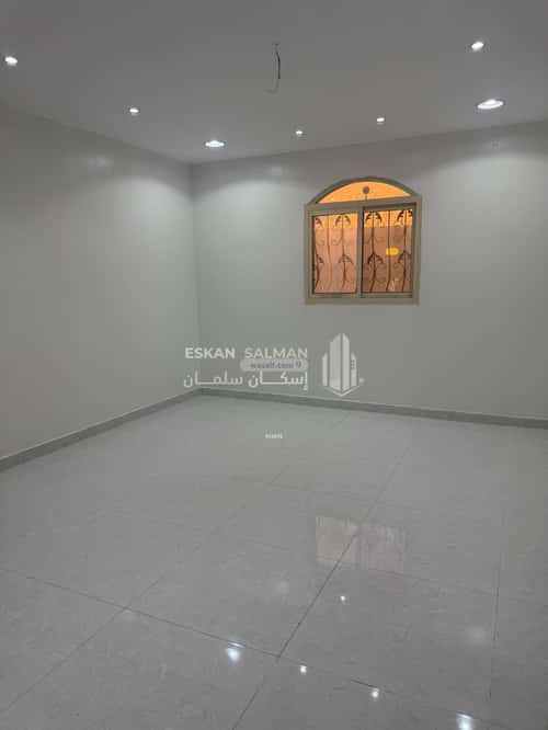 Floor 518 SQM with 7 Bedrooms King Fahad Dist, Aldammam