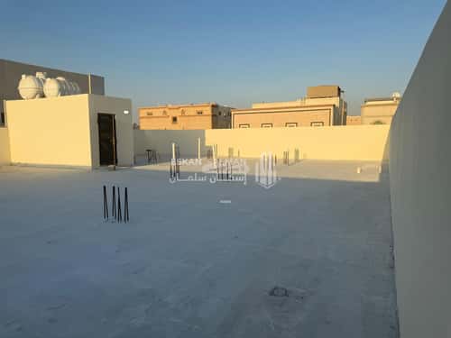 دور 518 متر مربع ب 7 غرف ضاحية الملك فهد، الدمام