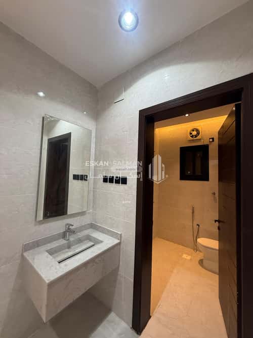 Villa 272.43 SQM Facing West on 25m Width Street Alghashashyaalgadeed, Makkah Al Mukarramah