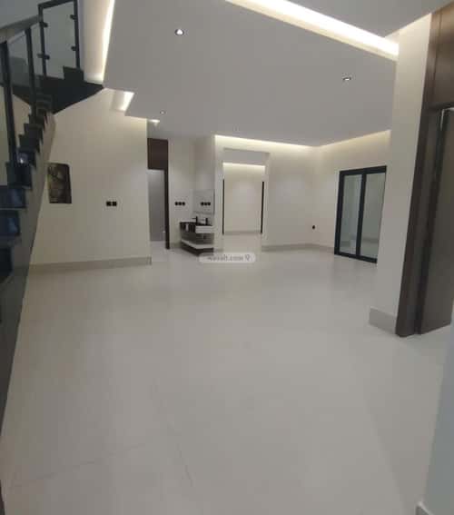 Villa 518.3 SQM Facing South East on 30m Width Street Al-Askaniyah, Khamis Mushait