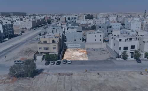 أرض 425 متر مربع شرقية على شارع 20م العارض، شمال الرياض، الرياض