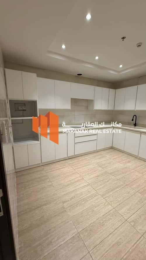 شقة ب 4 غرف الحمراء، الخبر