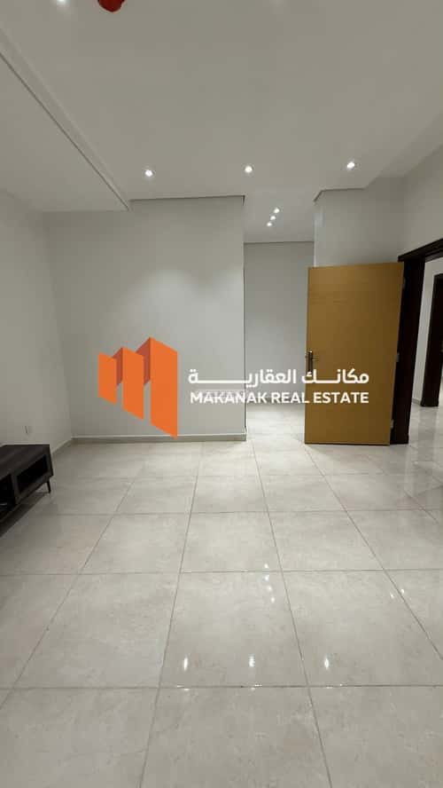 Apartment with 4 Bedrooms Al Hammraa, Khobar