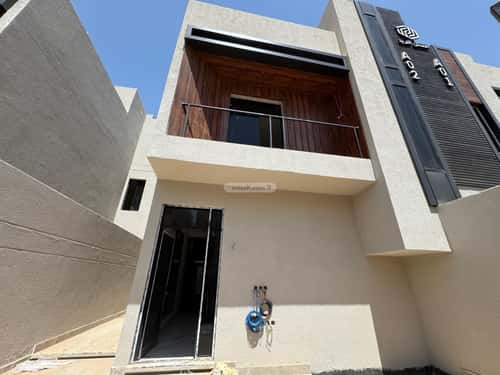 Villa 407 SQM with 1 Apartment Facing South Al-Muanisiyah, East Riyadh, Riyadh