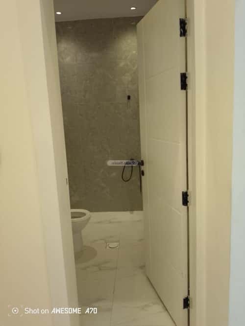 Apartment with 3 Bedrooms Okaz, South Riyadh, Riyadh