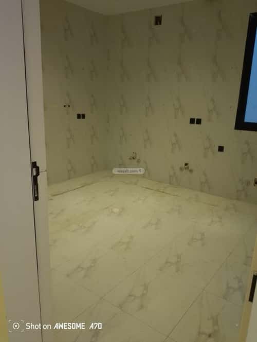 Apartment with 3 Bedrooms Okaz, South Riyadh, Riyadh