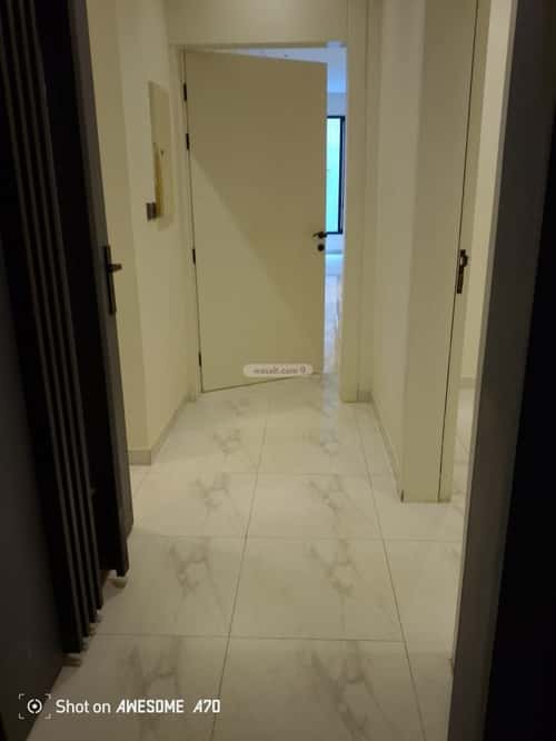 Apartment with 3 Bedrooms Okaz, South Riyadh, Riyadh