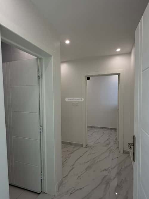 فيلا 200 متر مربع واجهة غربية ب 7 غرف ظهرة لبن، غرب الرياض، الرياض