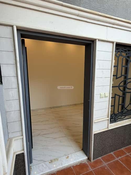 فيلا 200 متر مربع واجهة غربية ب 7 غرف ظهرة لبن، غرب الرياض، الرياض