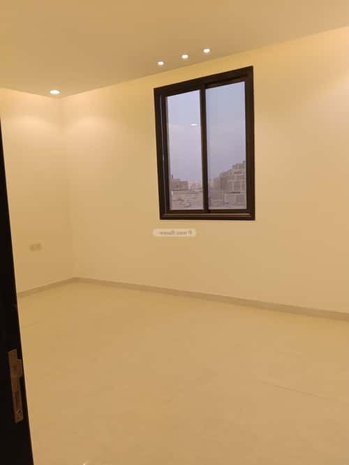 Apartment with 4 Bedrooms Al-Janadriyah, East Riyadh, Riyadh