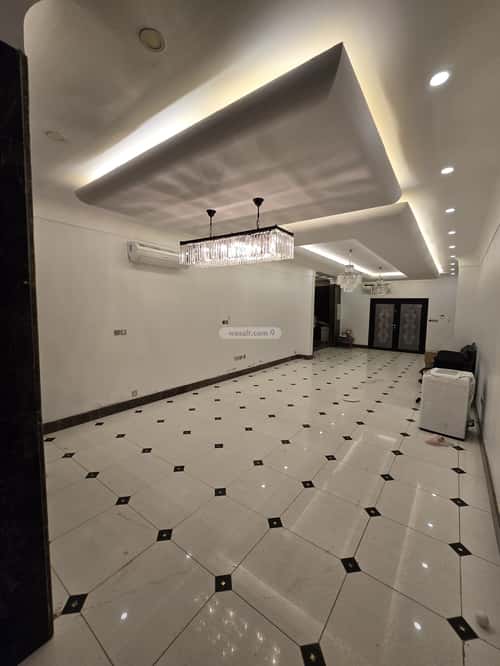 Villa 400 SQM with 3 Apartments Facing West Al Alo'Lo', North Jeddah, Jeddah