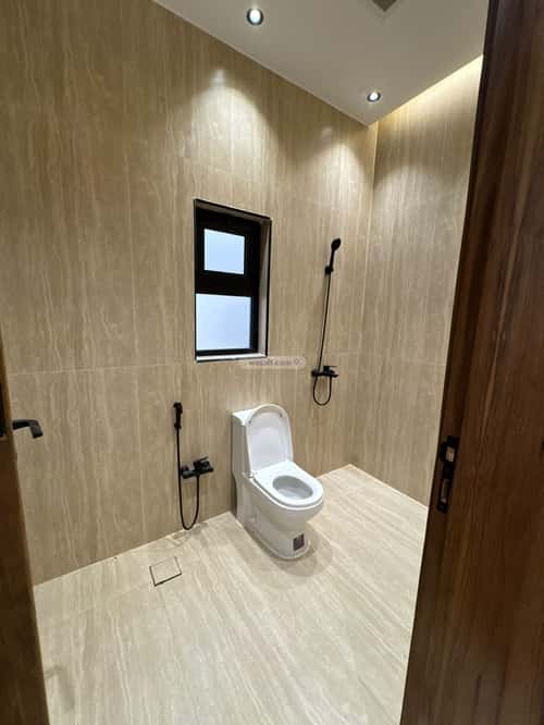 Apartment with 4 Bedrooms Dahrat Laban, West Riyadh, Riyadh