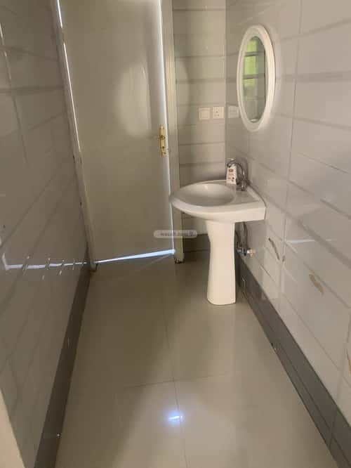 Apartment with 3 Bedrooms Twaeeq, West Riyadh, Riyadh