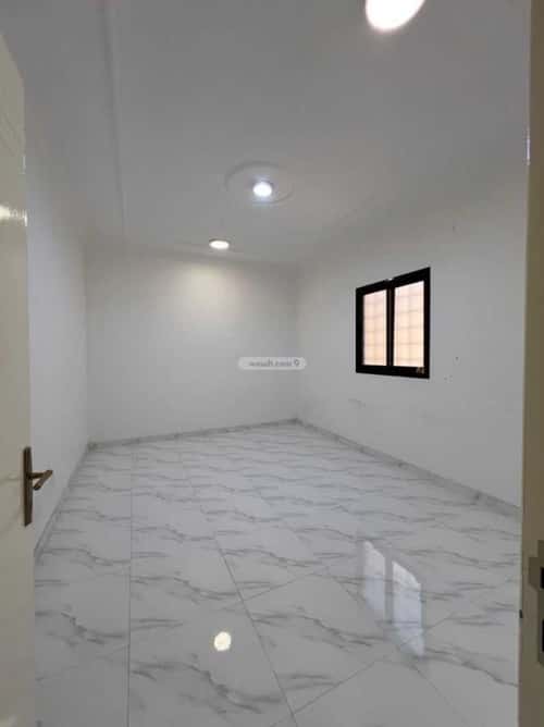 Apartment with 3 Bedrooms Al-Qadisiyah, East Riyadh, Riyadh