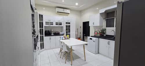 Villa 250 SQM Facing East with 10 Bedrooms Al-Aziziyah, South Riyadh, Riyadh