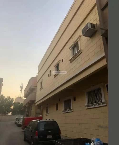 عمارة 270 متر مربع واجهة جنوبية منفوحة، وسط الرياض، الرياض