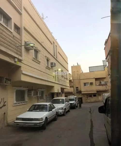 عمارة 270 متر مربع واجهة جنوبية منفوحة، وسط الرياض، الرياض