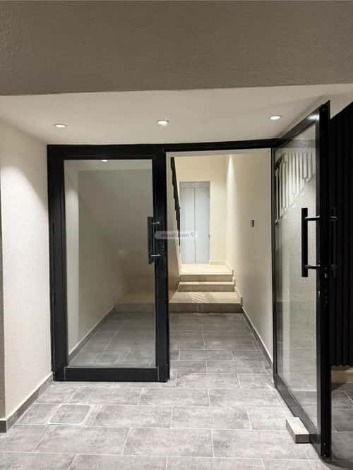 دور 5 غرف في الجنادرية