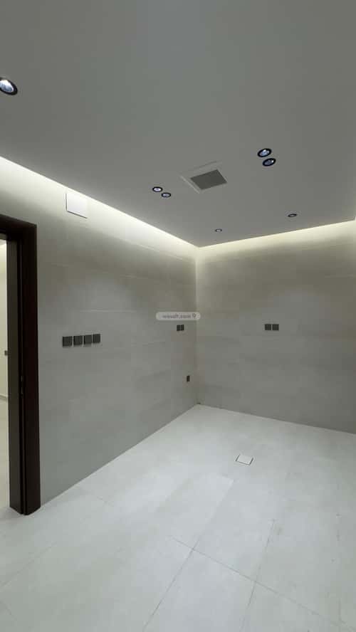 4 bedroom apartment in Al Naeem