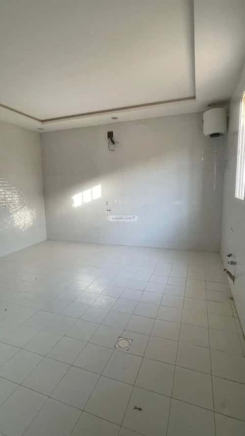 Villa 690 SQM Facing North on 25m Width Street Al-Bariyah, South Riyadh, Riyadh