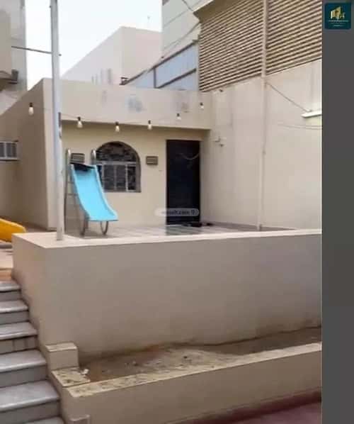 فيلا 625 متر مربع جنوبية على شارع 15م الزهرة، غرب الرياض، الرياض