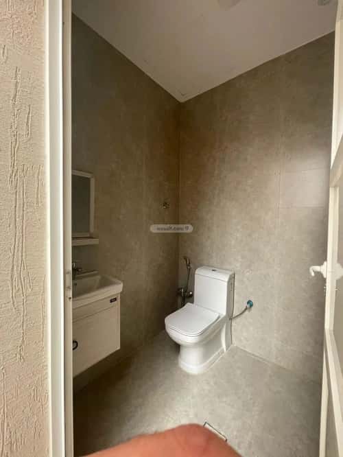 Floor 290 SQM with 3 Bedrooms Al-Faruq, Central Riyadh, Riyadh