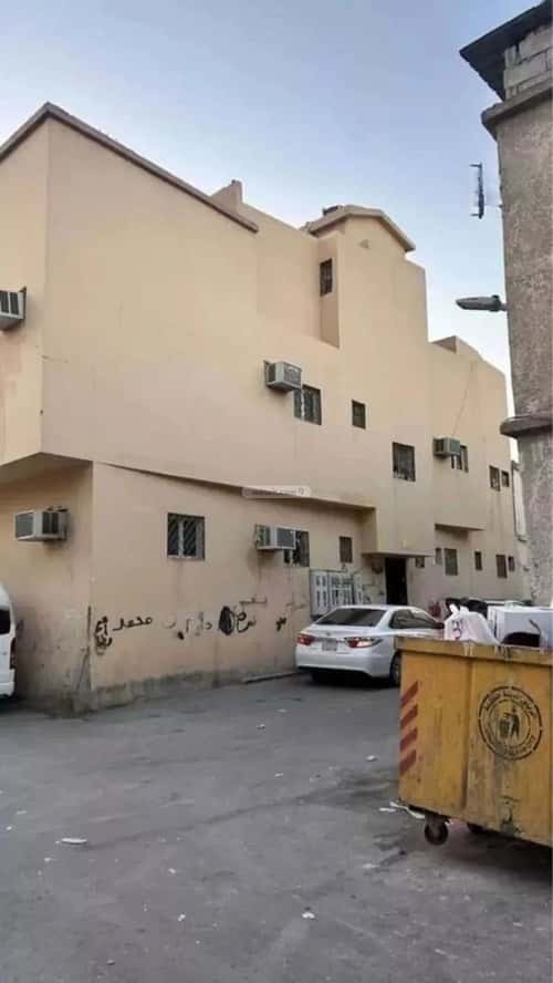 Building 216 SQM facing South اليمامة، وسط الرياض، الرياض