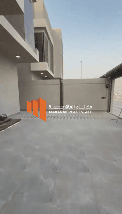 Villa 372.62 SQM Facing South with 5 Bedrooms Al Shooalah, Aldammam