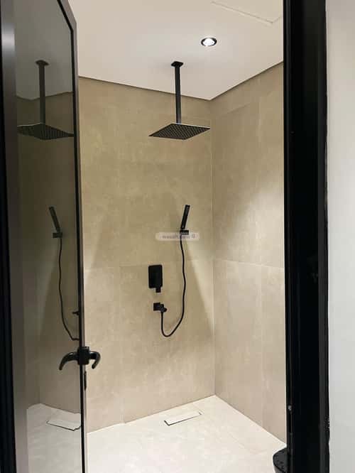 3 bedroom apartment in Al Qairawan