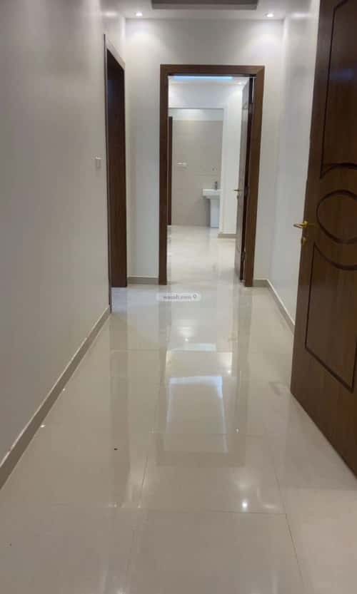 Apartment with 3 Bedrooms Al-Qairawan, North Riyadh, Riyadh