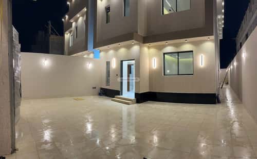 Villa 349.09 SQM Facing South on 15m Width Street The Peace, Samith