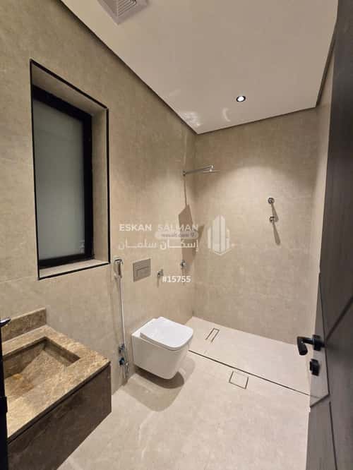 شقة ب 5 غرف ضاحية الملك فهد، الدمام