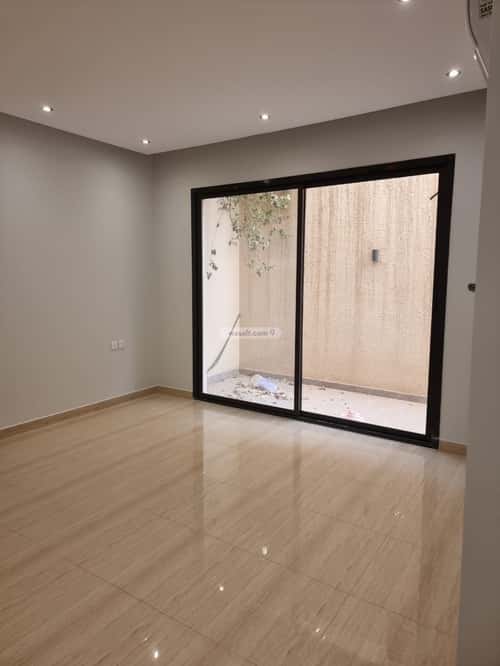 Apartment with 3 Bedrooms Al-Qairawan, North Riyadh, Riyadh