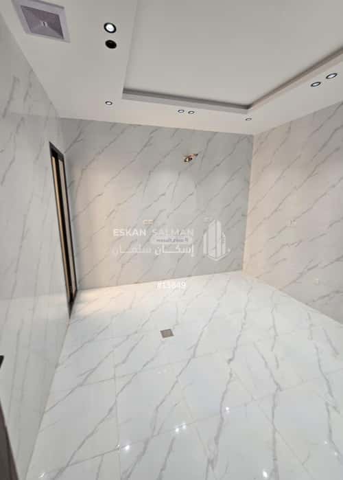 Villa 287.9 SQM Facing South on 15m Width Street Al Rahmanyah, East Jeddah, Jeddah