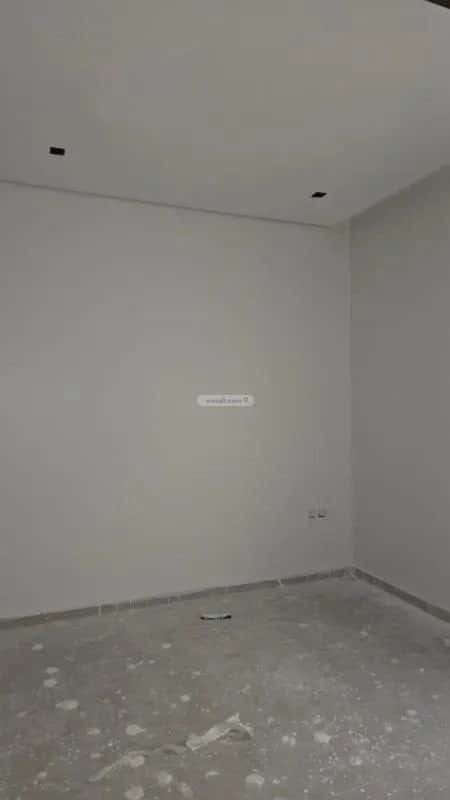 Floor 575 SQM with 4 Bedrooms Ar-Rawdah, East Riyadh, Riyadh