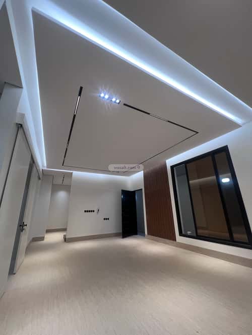 Villa 300 SQM Facing North on 18m Width Street Ar-Rimal, East Riyadh, Riyadh