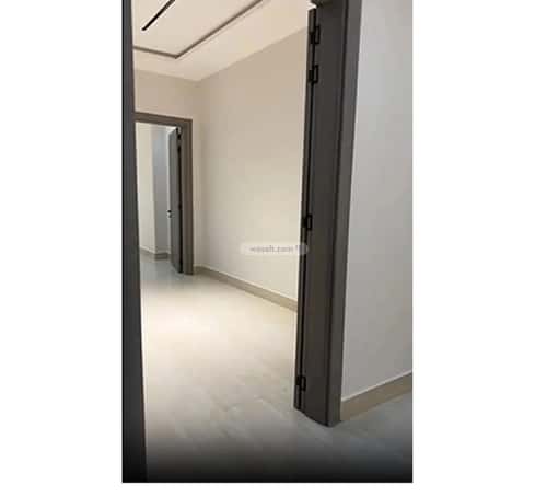 Floor 213 SQM with 4 bedrooms الجنادرية، شرق الرياض، الرياض
