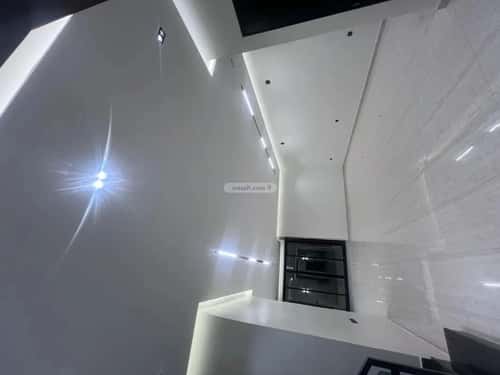 5 bedroom villa in Al Rimal