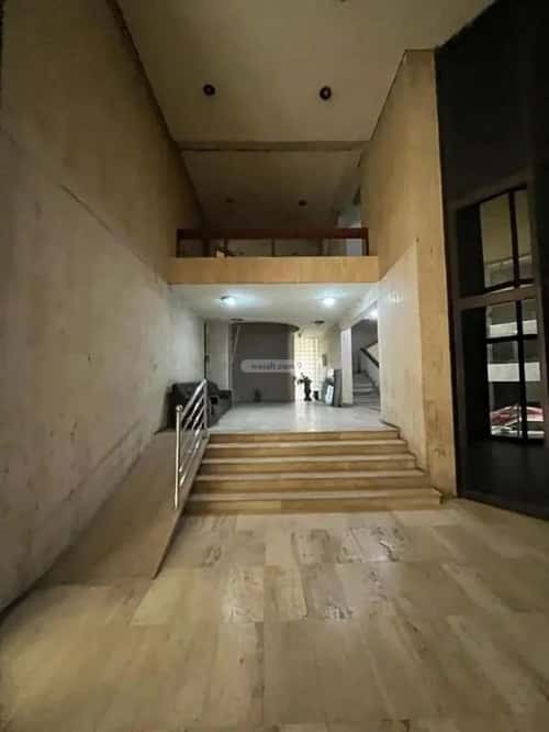 Building 1400 SQM Facing East Al Sharafeyyah, South Jeddah, Jeddah