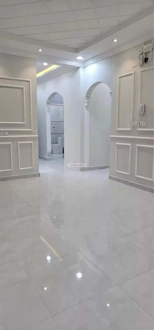 Floor 435 SQM with 3 Bedrooms Twaeeq, West Riyadh, Riyadh
