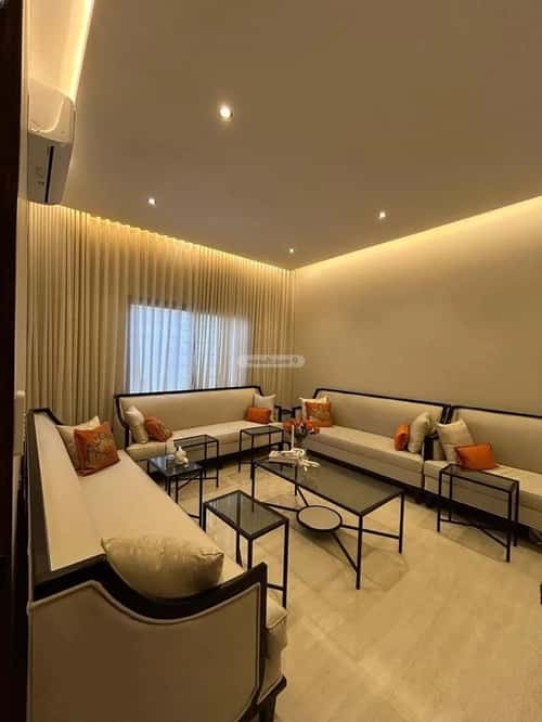 Floor 243 SQM with 5 bedrooms بدر، جنوب الرياض، الرياض