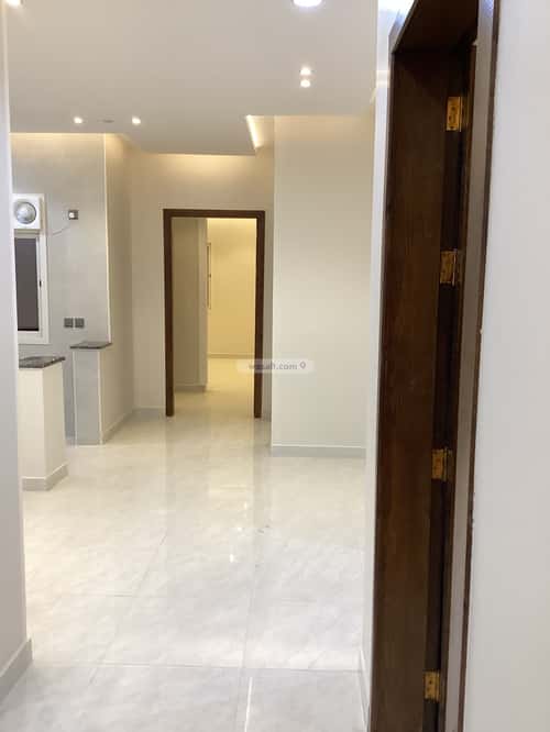 شقة ب 6 غرف المعلاة، أحد رفيدة