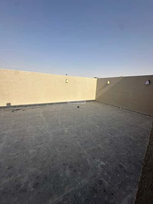 Villa 459.6 SQM Facing East on 18m Width Street Ar-Rimal, East Riyadh, Riyadh