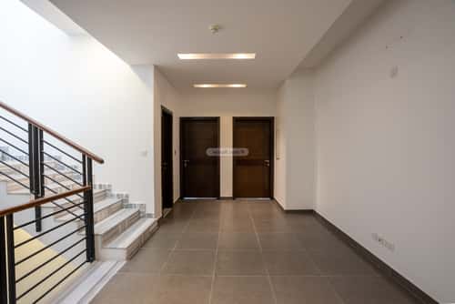 فيلا 468.38 متر مربع شرقية على شارع 12م قرطبة، الخبر