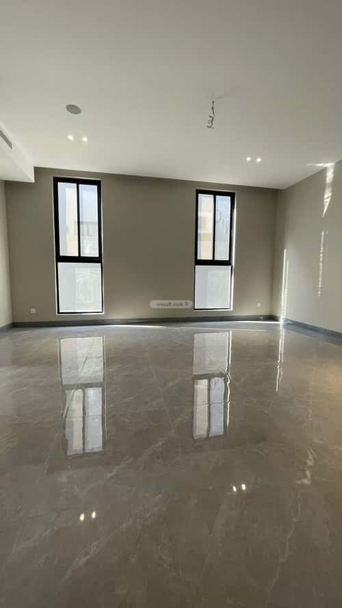Villa 315 SQM Facing East with 5 Bedrooms Al Yaqoot, North Jeddah, Jeddah