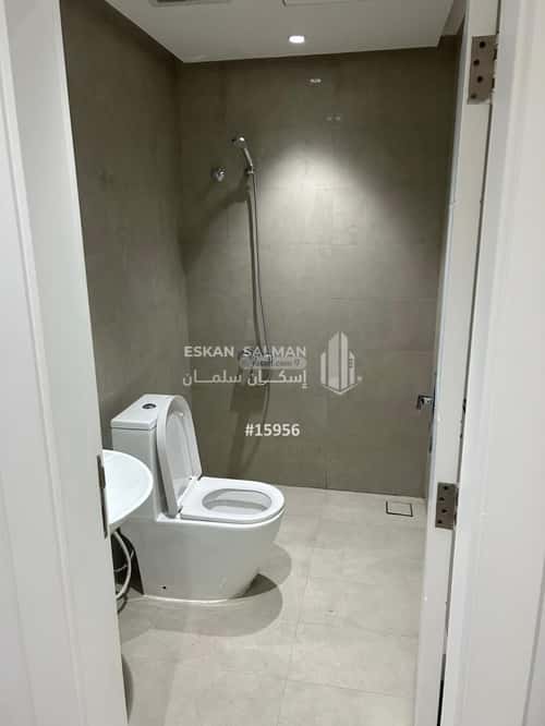 Apartment with 2 Bedrooms Al-Janadriyah, East Riyadh, Riyadh