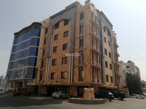 Apartment with 3 Bedrooms Al Hamrah, North Jeddah, Jeddah