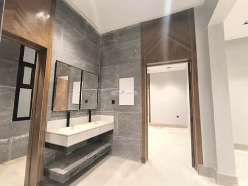 Floor with 3 Bedrooms West Al-Oraija, West Riyadh, Riyadh